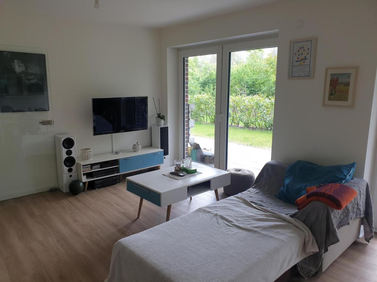 Schones Privatzimmer In Einem Neubau オルデンブルク エクステリア 写真