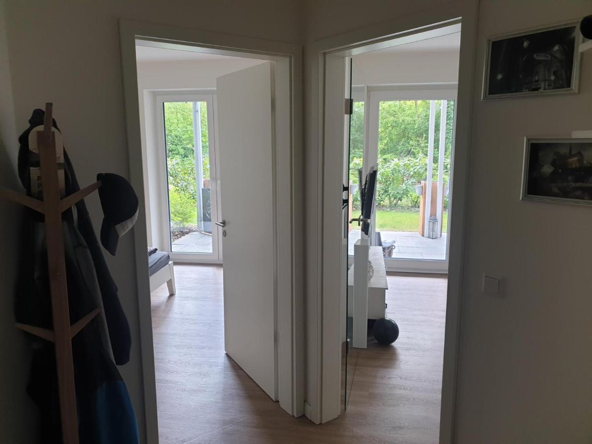 Schones Privatzimmer In Einem Neubau オルデンブルク エクステリア 写真